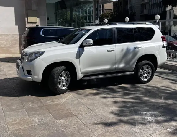 تویوتا، پرادو  چهار در