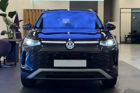 فولکس، تایرون L