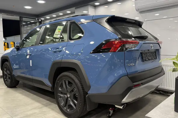 تویوتا، راوفور