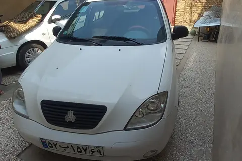 تیبا، هاچ بک