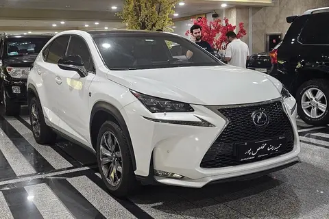 لکسوس، NX