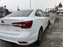 ام جی، 5