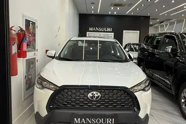 تویوتا، کرولا کراس هیبرید