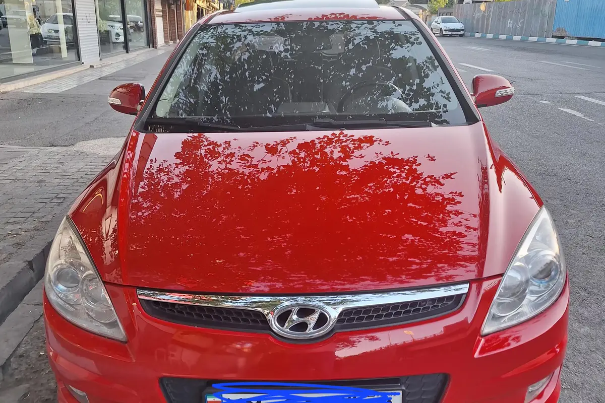 هیوندای  i30