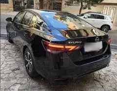 نیسان، سیلفی