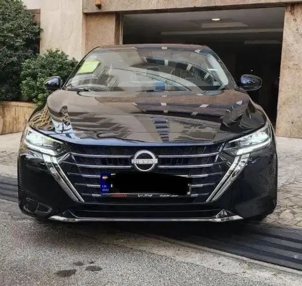 نیسان، سیلفی