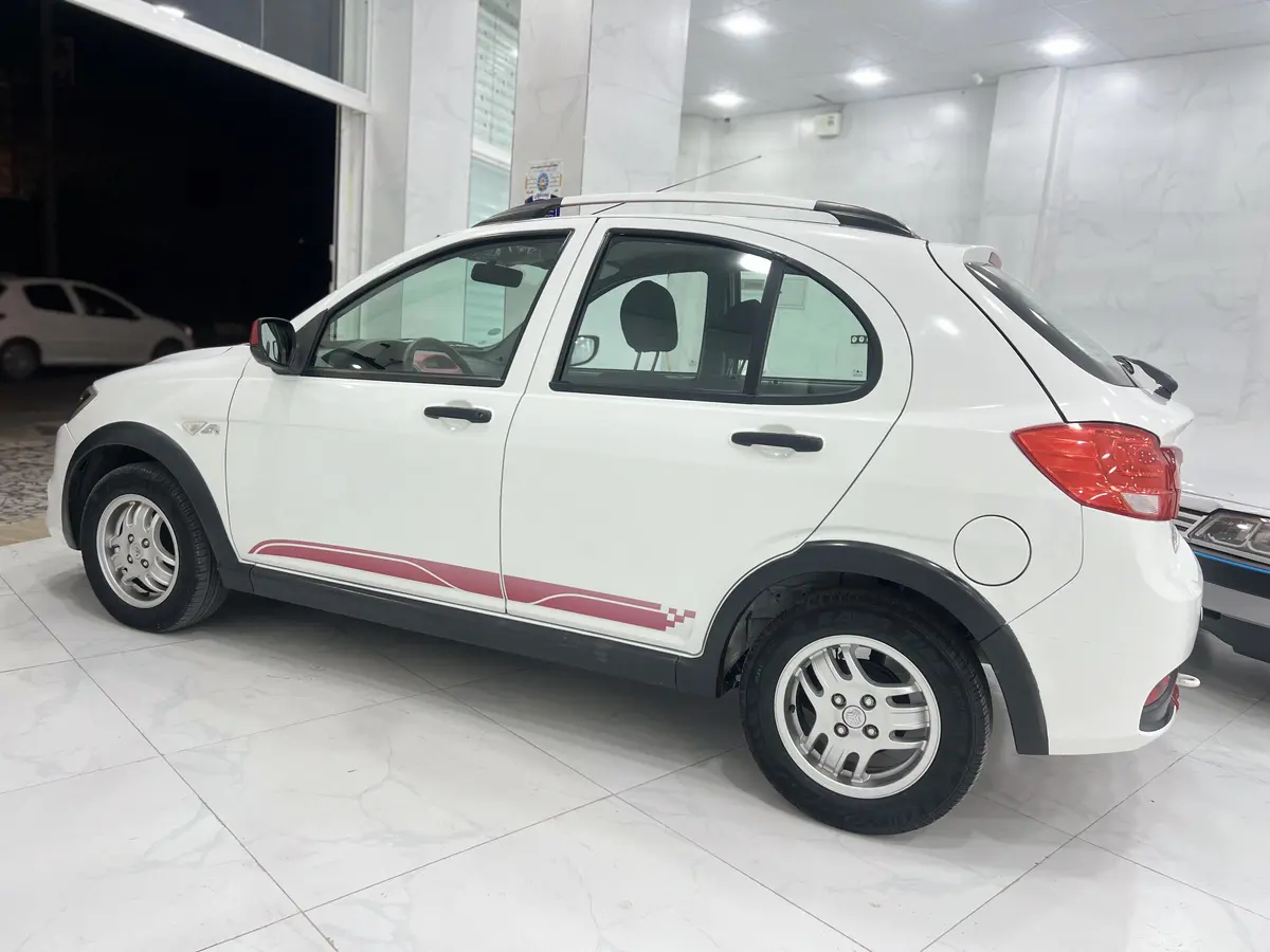 کوییک،  دنده ای R
