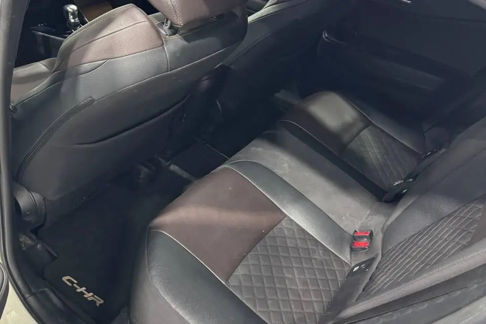 تویوتا،  C-HR