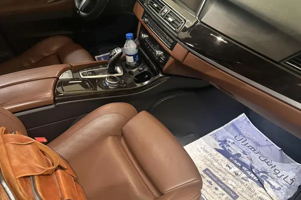 ب ام و، سری 5 سدان