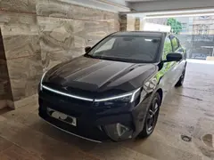 کی ام سی، J7