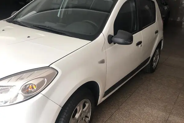 رنو، ساندرو