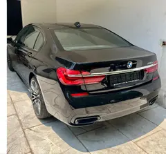 ب ام و، سری 7