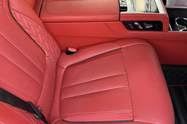 ب ام و، سری 7