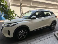نیسان، کیکس