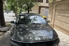 هیوندای، النترا