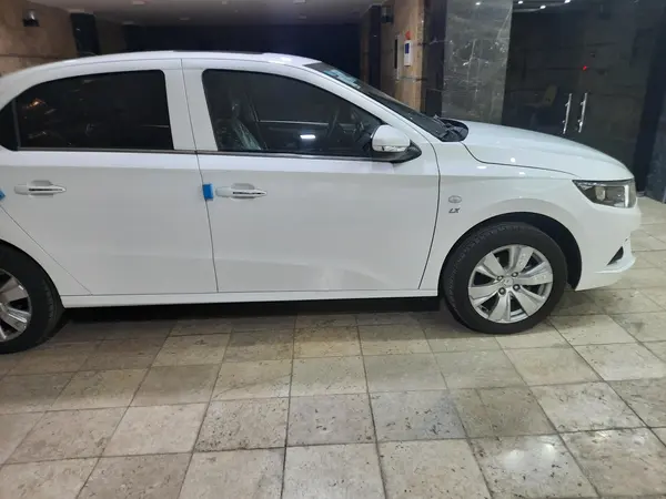 تارا، اتوماتیک V4