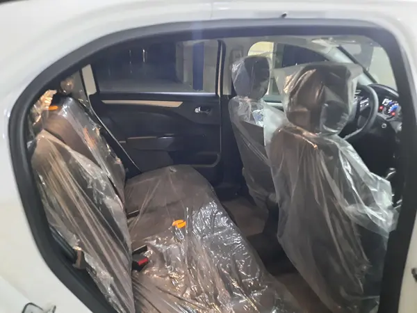 تارا، اتوماتیک V4