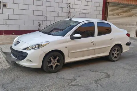 پژو، 207 صندوقدار