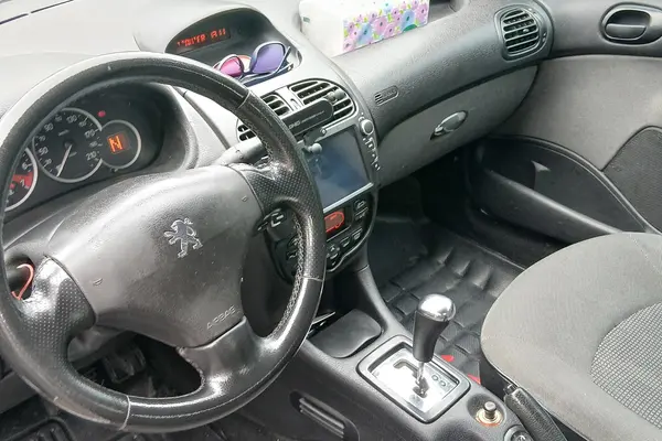 پژو  206 SD