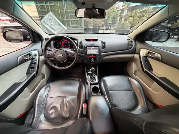 کیا، سراتو (مونتاژ)