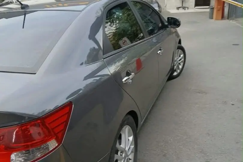 کیا،  سراتو (مونتاژ)