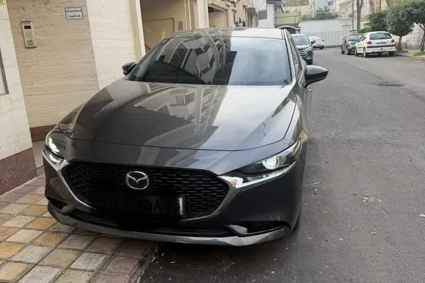 مزدا، 3 وارداتی