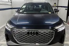 آئودی، Q4 e-tron