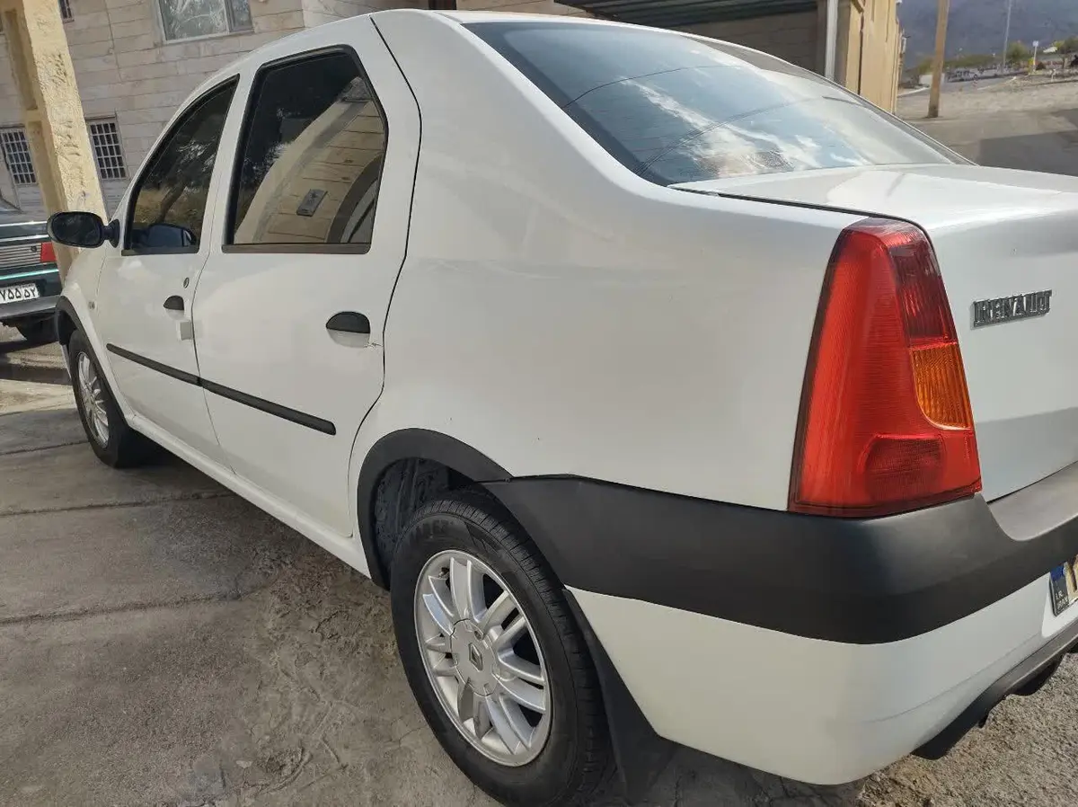 رنو،  تندر 90