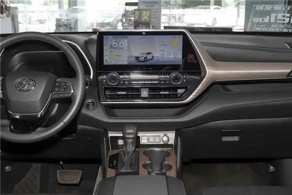 تویوتا، هایلندر هیبرید