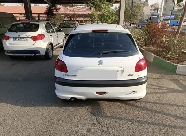 پژو  206