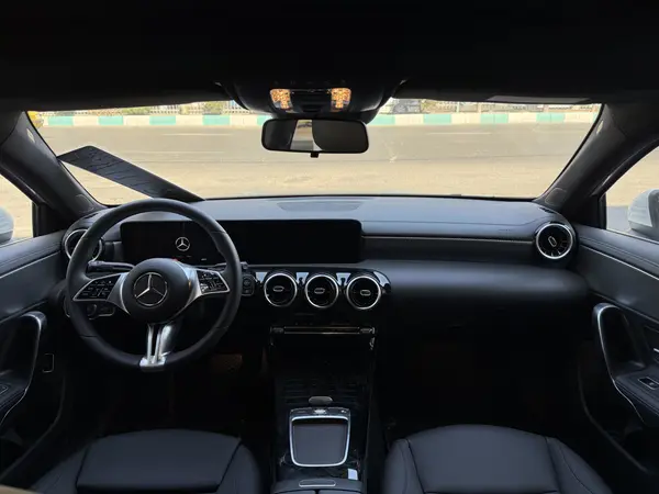 بنز، کلاس A سدان