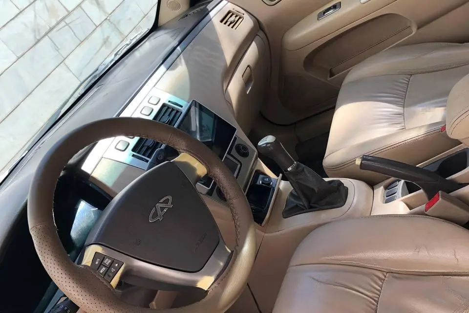 ام وی ام،  530