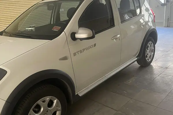 رنو، ساندرو استپ وی