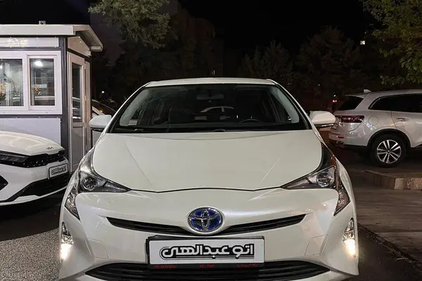 تویوتا، پریوس