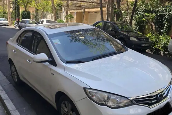 ام جی  360