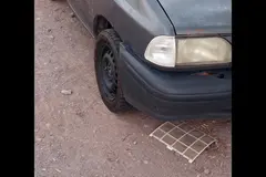 پراید، صندوق دار