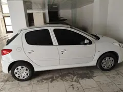 پژو، 207