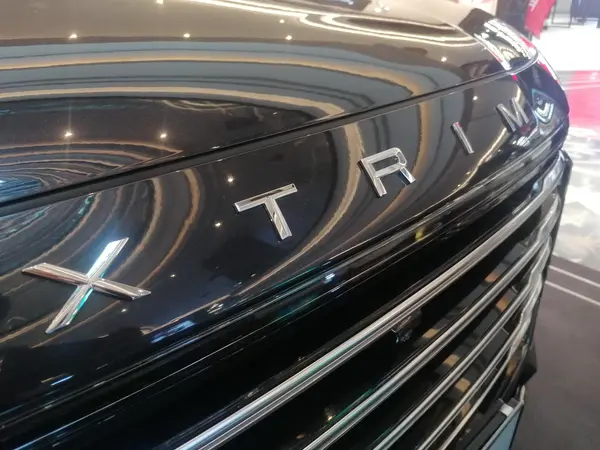 اکستریم، VX (QX)