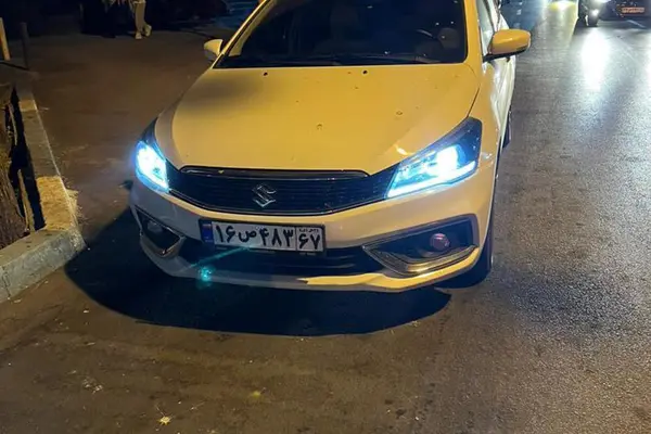 سوزوکی، سیاز