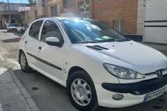 پژو، 206