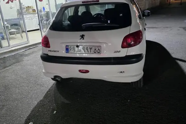 پژو، 206