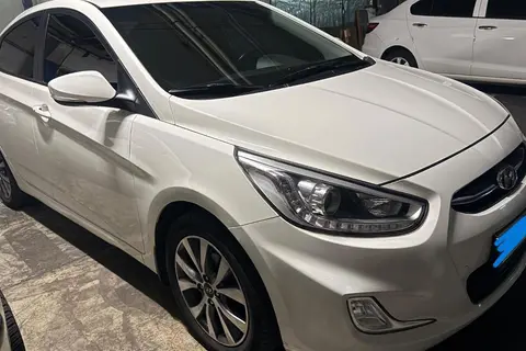 هیوندای، اکسنت (مونتاژ)