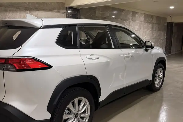 تویوتا، کرولا کراس هیبرید