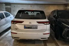 میتسوبیشی، اوتلندر