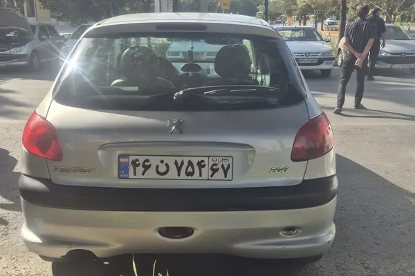 پژو  206