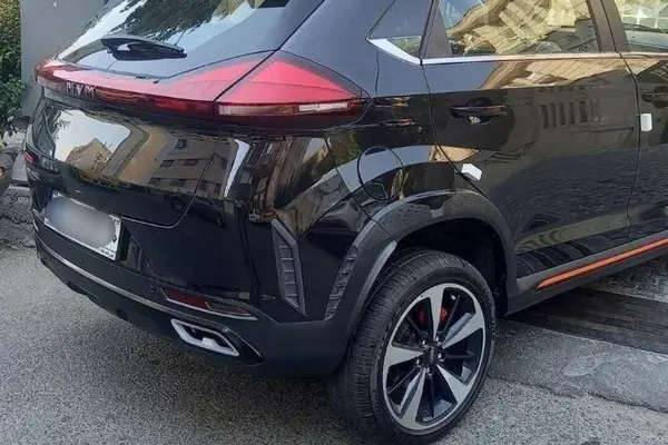 ام وی ام، X33 کراس