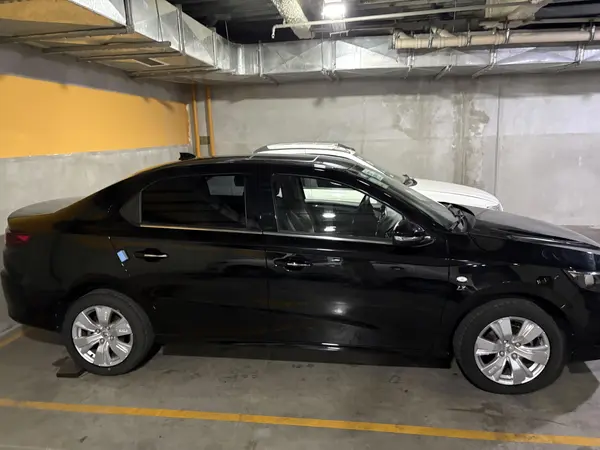 تارا، اتوماتیک V4