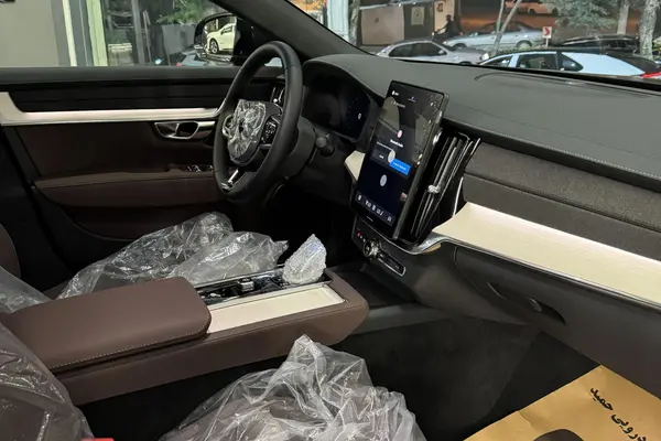 ولوو  S90