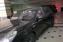 آلفارومئو، جولیتا