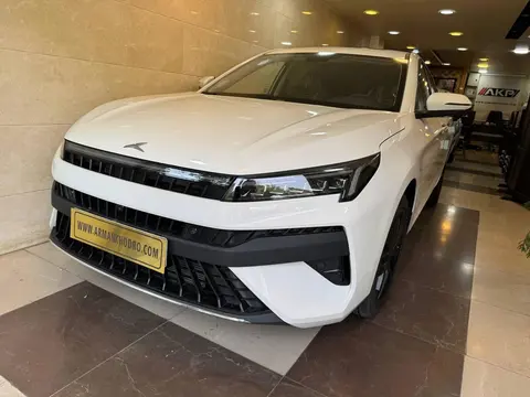 کی ام سی، J7